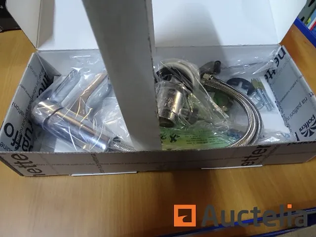 Wastafelmengkraan met afvoer paffoni blu075cr - afbeelding 3 van  6