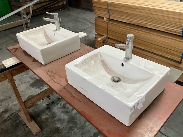 Wastafelmeubel in de badkamer (2x) - afbeelding 2 van  4