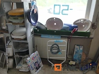Wastafels, toiletbrillen, enz. - afbeelding 3 van  13