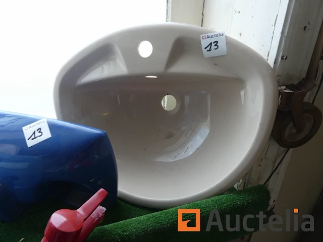 Wastafels, toiletbrillen, enz. - afbeelding 4 van  13