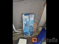 Wastafels, toiletbrillen, enz. - afbeelding 6 van  13