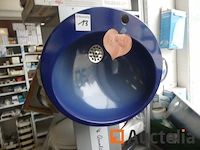 Wastafels, toiletbrillen, enz. - afbeelding 13 van  13