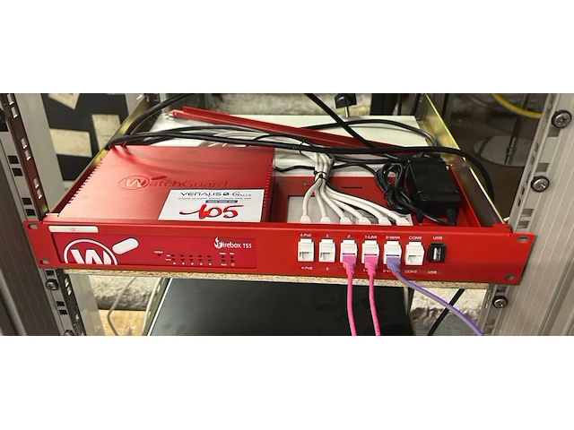Watchguard - afbeelding 1 van  4