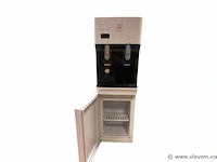 Water dispenser royal swiss (koud- en heetwater tapfunctie + koelkast) - afbeelding 4 van  4