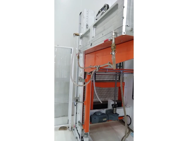 Water leaking test station ga - avo2 corner - afbeelding 3 van  11