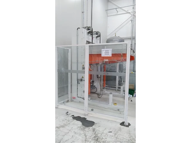 Water leaking test station ga - avo2 corner - afbeelding 1 van  11