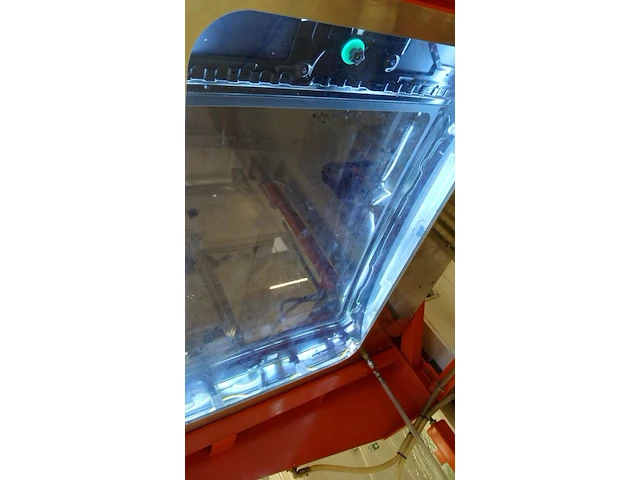Water leaking test station ga - avo2 corner - afbeelding 9 van  11