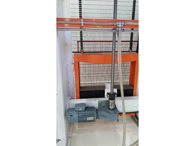 Water leaking test station ga - avo2 corner - afbeelding 11 van  11