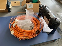Watercondensor outokumpu heatcraft - afbeelding 1 van  2