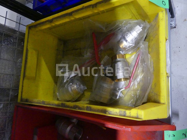 Waterkogelkranen in verschillende maten - afbeelding 5 van  7