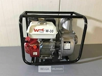 Waterpomp met benzinemotor