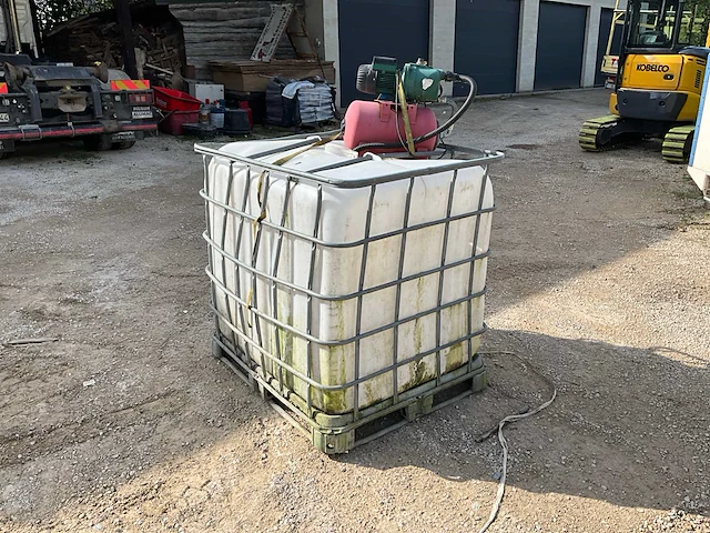 Waterpomp met reservoir - afbeelding 3 van  7