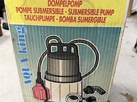 Waterpomp nieuw in de doos - afbeelding 1 van  3