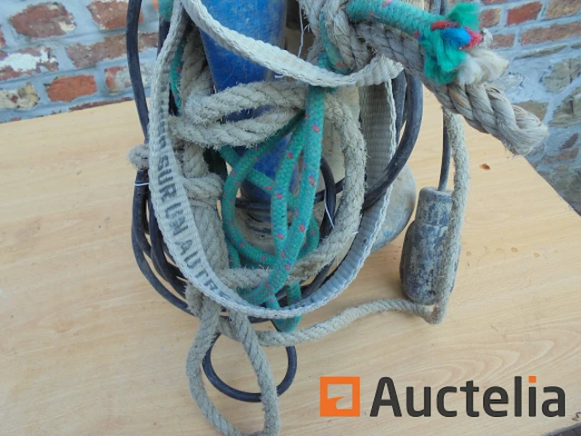 Waterpomp - afbeelding 1 van  4