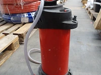 Waterpomp - afbeelding 1 van  3
