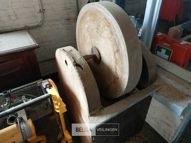 Waterslijpsteen - afbeelding 1 van  4