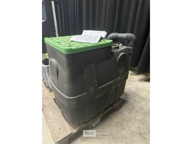 Watertank met pomp 220v - afbeelding 2 van  4