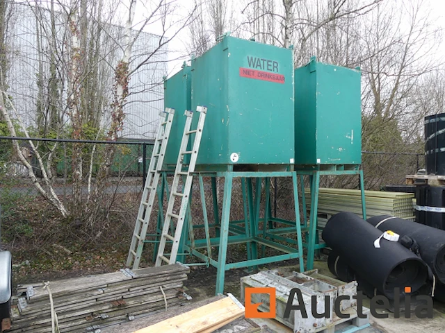 Watertank op drager - afbeelding 3 van  7