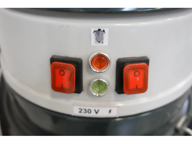 Water/werfstofzuiger delfin - afbeelding 4 van  5