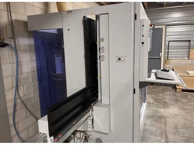 Weeke bhx055 cnc-bewerkingscentrum - afbeelding 5 van  9