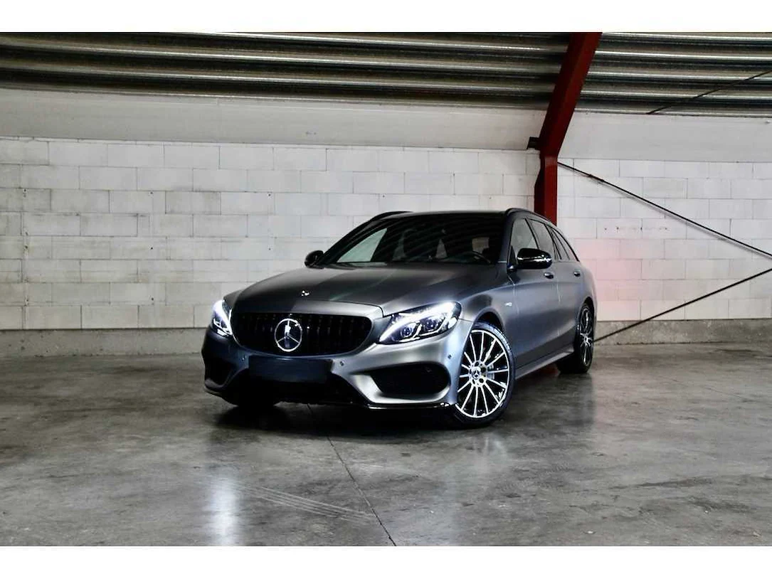 Weekveiling: auto's, trucks, trailers, aanhangwagens en fietsen