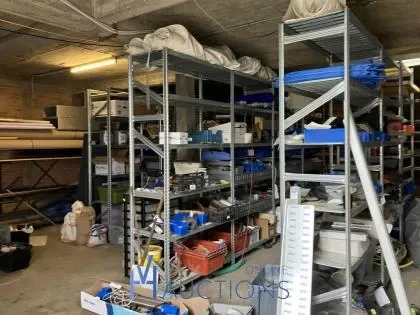 Wegens faillissement aqua holic pool services bv - diverse onderdelen en accessoires