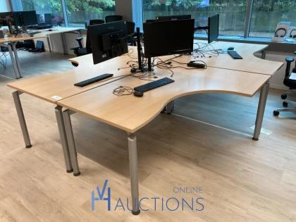 Wegens faillissement pb projects nv - game mania - kantoormaterialen te berchem