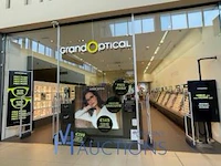 Wegens faillissement retail optical stores belgium - optiekzaak voorheen handeldrijvend onder de handelsnaam "grand optical" met diverse voorraad, optische toestellen en handgereedschap te nijvel