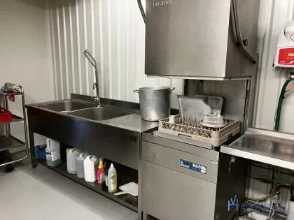 Wegens faillissement van echelpoel bv - divers horeca/traiteurmateriaal te beerse