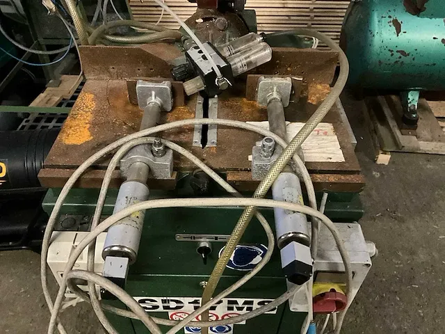 Wegoma sd17ms afkortcirkelzaagmachine - afbeelding 5 van  8