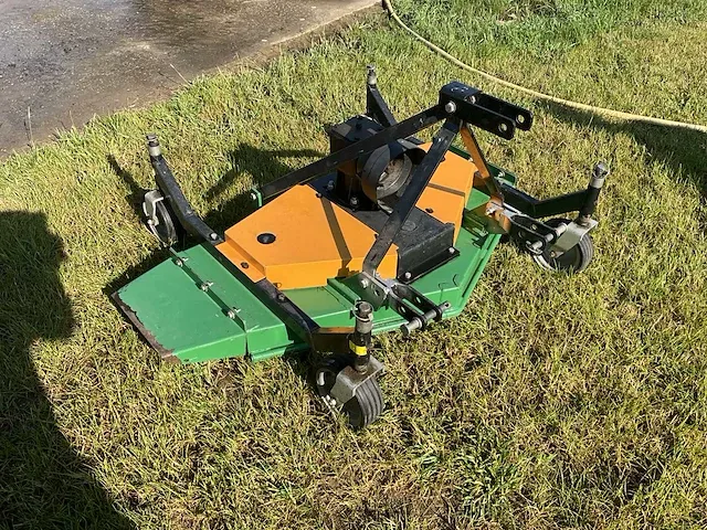 Weidebloter voor minitractor. - afbeelding 2 van  9