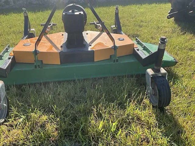 Weidebloter voor minitractor. - afbeelding 5 van  9