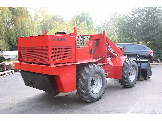 Weidemann - 1988 - 3002 d/m - shovel - afbeelding 13 van  17