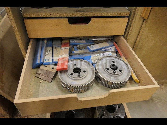 Weining p 22 n 5-assige rolvormmachine - afbeelding 26 van  35