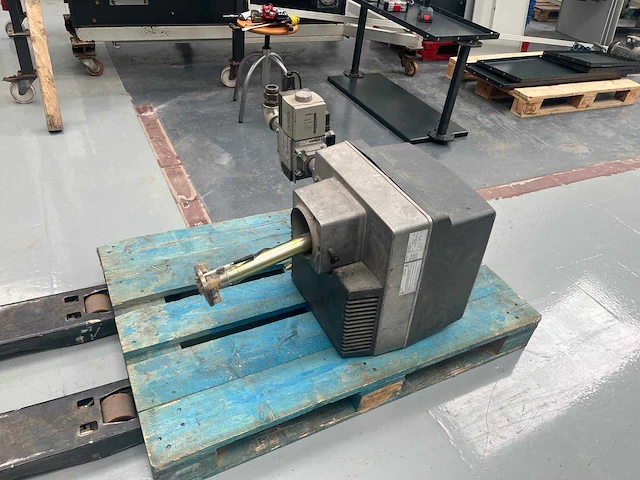 Weishaupt wg30n/1-c industriële gasbrander - afbeelding 1 van  4