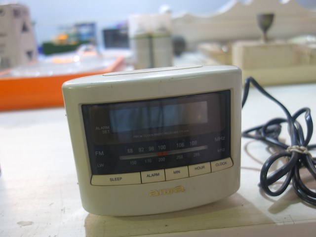 Wekkerradio aiwa - afbeelding 1 van  2