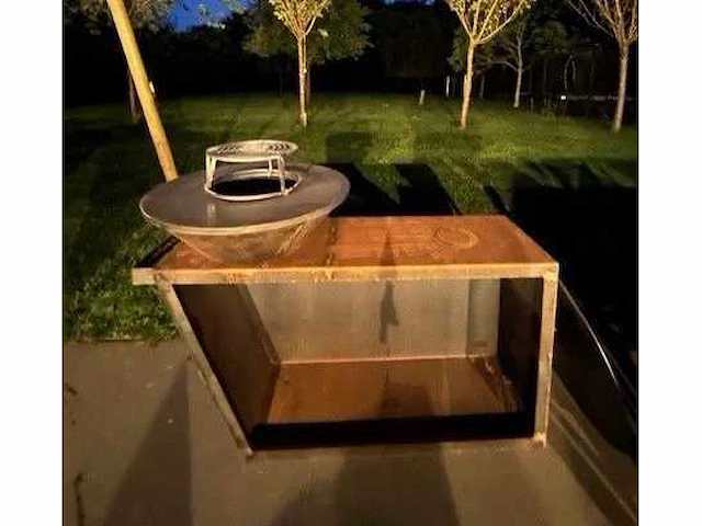 Welden cortenstaal barbecue handmade - afbeelding 2 van  7