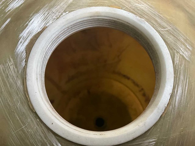 Wellmate verticale kunststof opslagtank, gebruikt als watertank voor opslag regenwater. (3x) - afbeelding 3 van  4