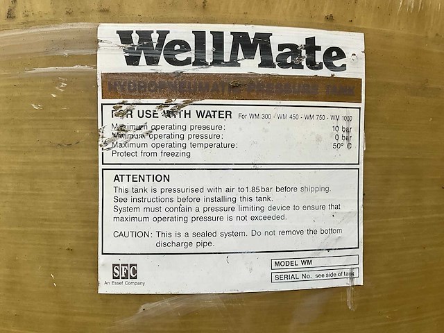 Wellmate verticale kunststof opslagtank, gebruikt als watertank voor opslag regenwater. (3x) - afbeelding 4 van  4