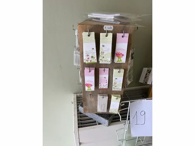 Wenskaartjes +staanders en rek - afbeelding 2 van  5