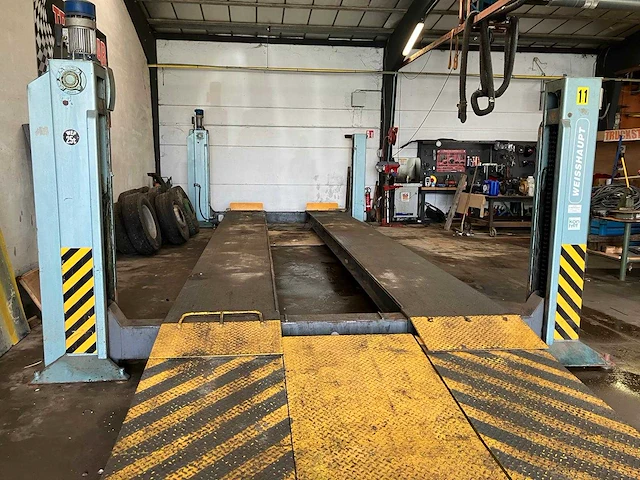 Wep - vehicle lifts - 1998 - afbeelding 1 van  9