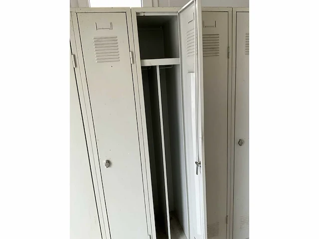 Werf container 6 x 3 m - afbeelding 7 van  26