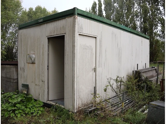 Werf container - afbeelding 1 van  9
