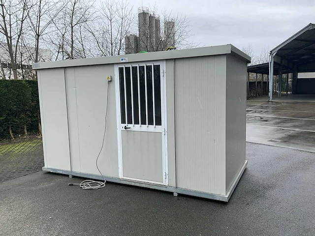 Werf container - afbeelding 1 van  22