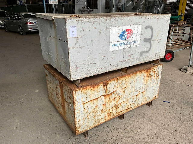 Werf materiaalbak (2x) - afbeelding 4 van  5