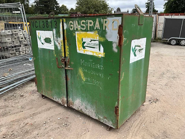 Werf materiaalkast - afbeelding 1 van  3