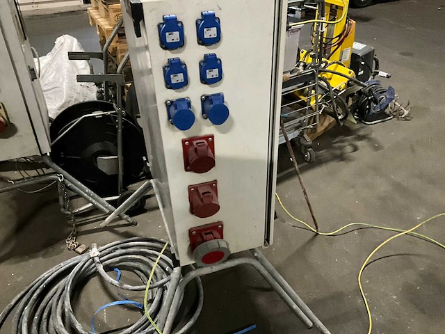 Werfaansluiting elektriciteitskast + kabel - afbeelding 3 van  8