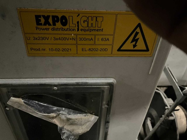 Werfaansluiting elektriciteitskast + kabel - afbeelding 8 van  8