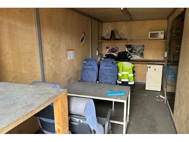 Werfbureau container - afbeelding 4 van  7