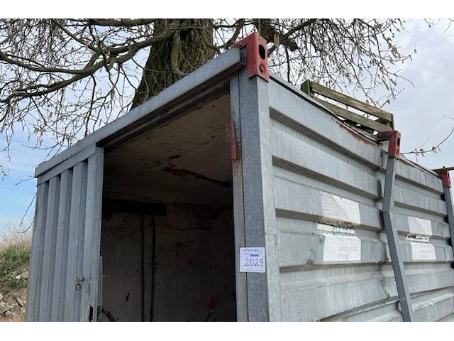 Werfcontainer met inhoud - afbeelding 6 van  7